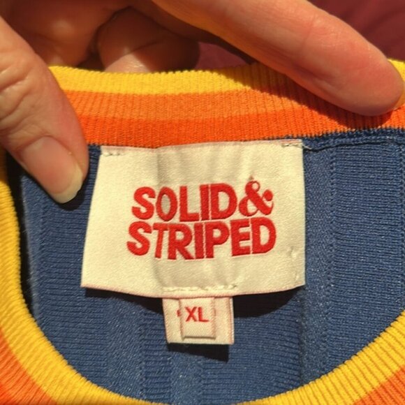 🎀SOLID + STRIPED June top XL knit crop top - Picture 2 of 8